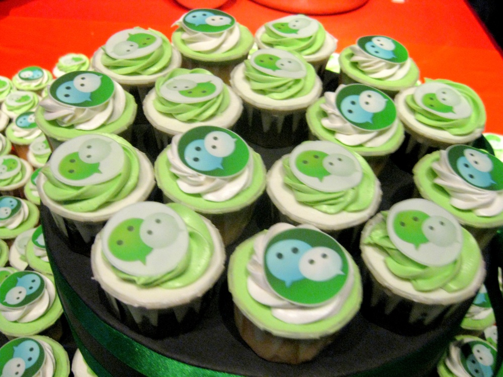 WeChat Cupcakes. Nice touch.